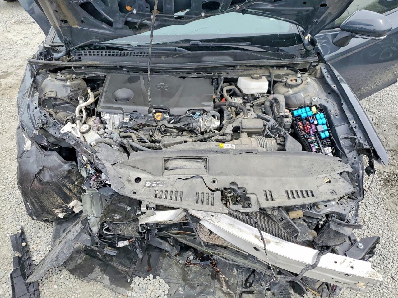 2025 Toyota Camry Se - zdjęcie 11