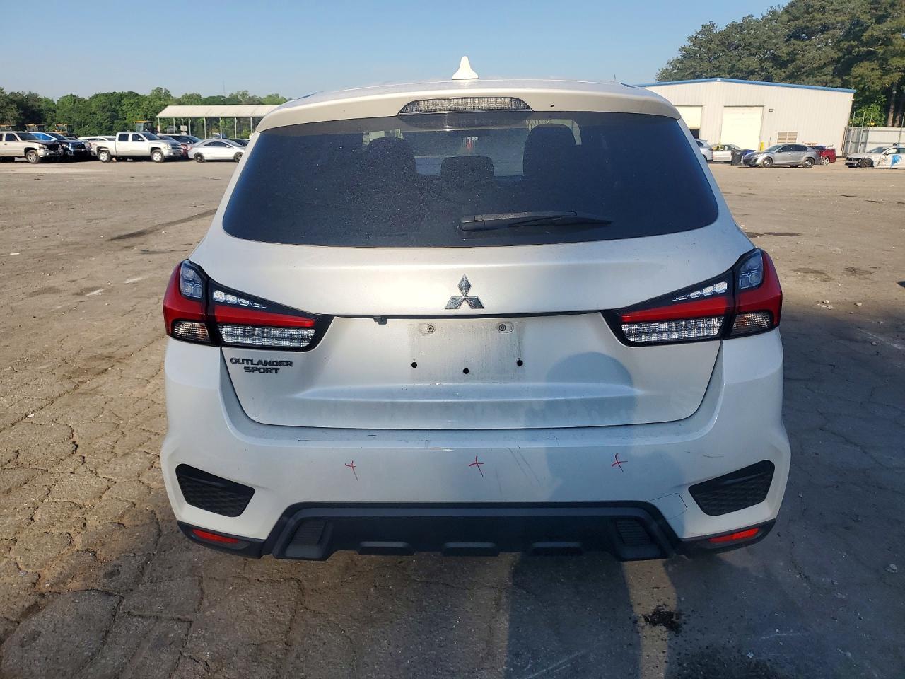2020 Mitsubishi Outlander Sport Es - zdjęcie 6