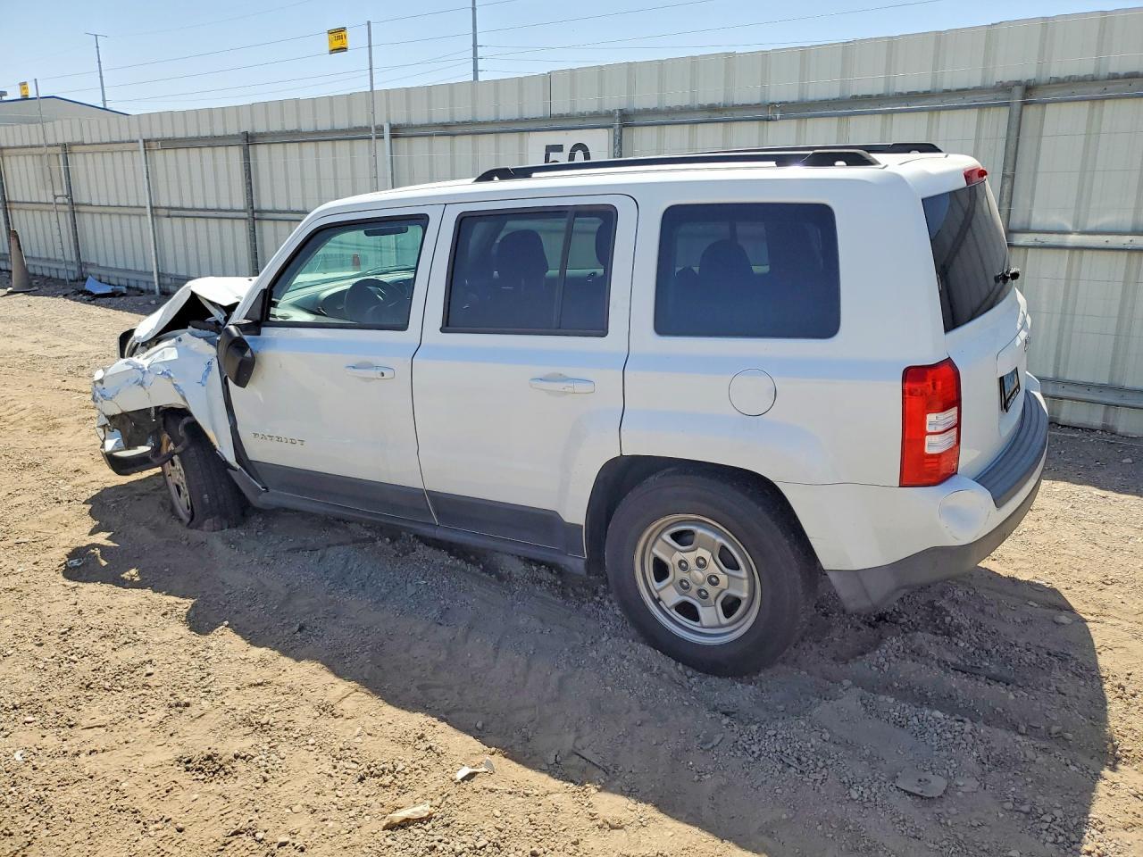 2015 Jeep Patriot Sport - zdjęcie 2