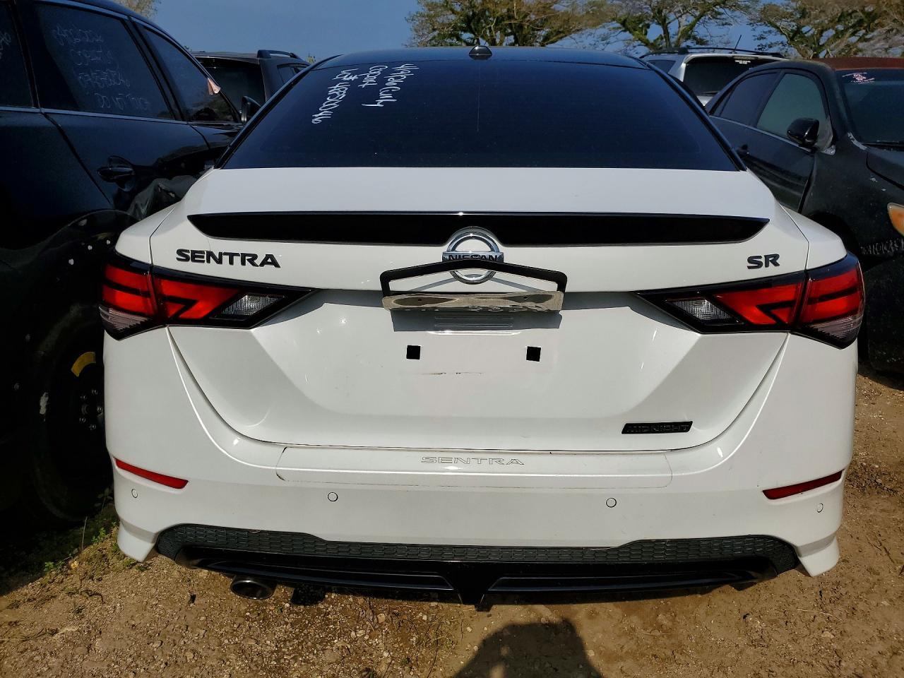 2023 Nissan Sentra Sr - zdjęcie 6