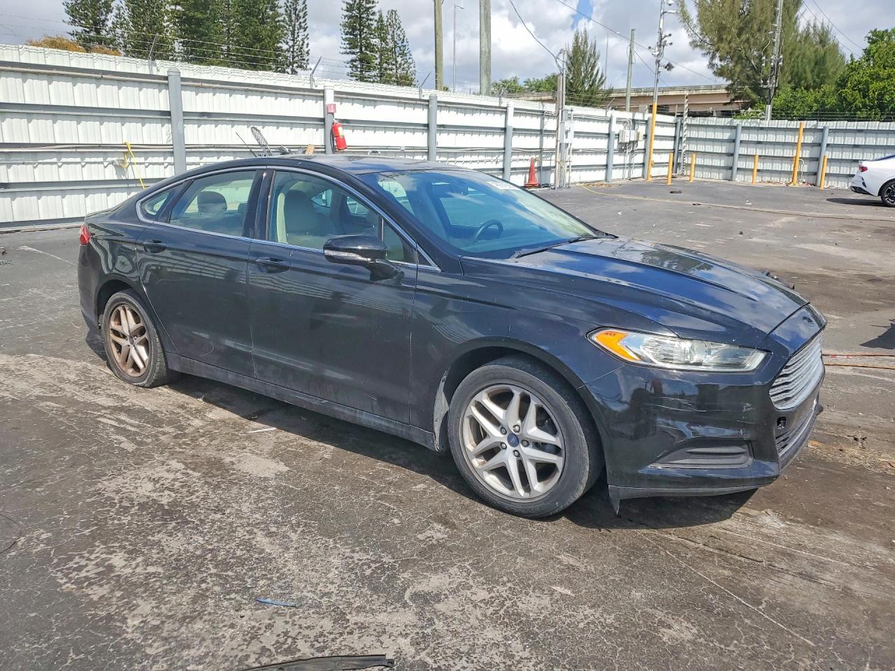 2016 Ford Fusion Se - zdjęcie 4