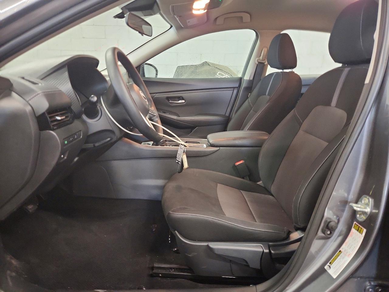 2025 Nissan Sentra Sv - zdjęcie 7