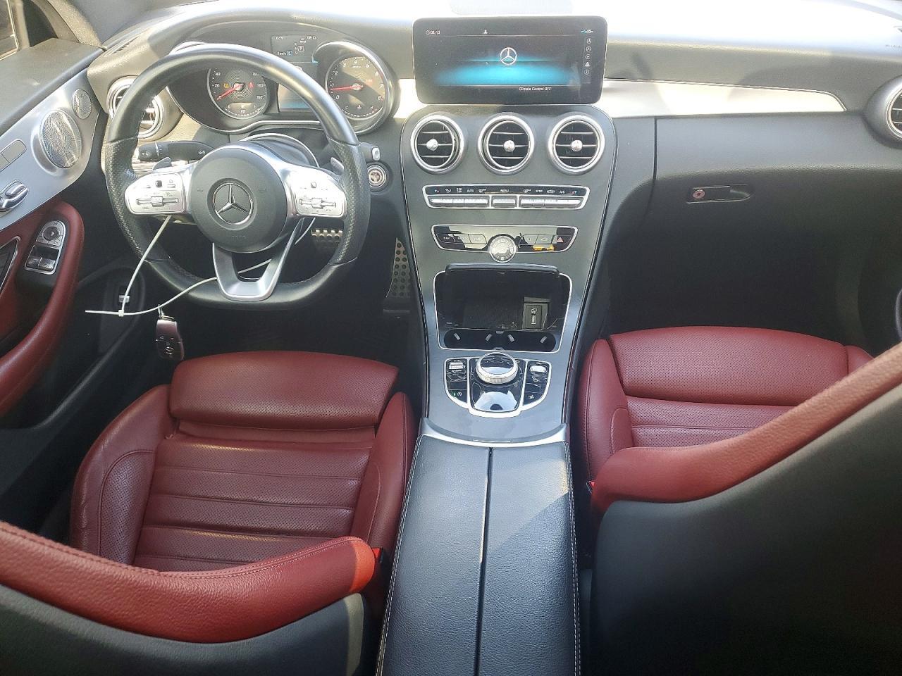 2019 Mercedes-Benz C 300 - zdjęcie 8
