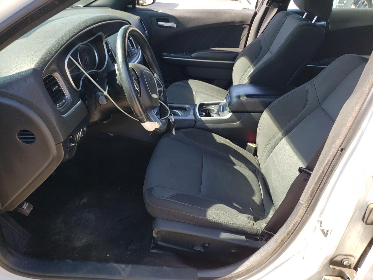 2016 Dodge Charger - zdjęcie 7
