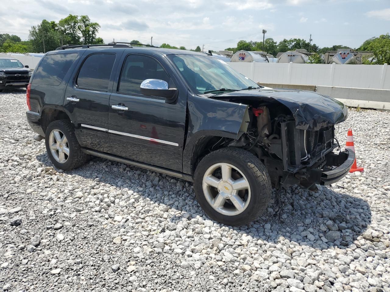 2013 Chevrolet Tahoe C1500 Ltz - zdjęcie 4