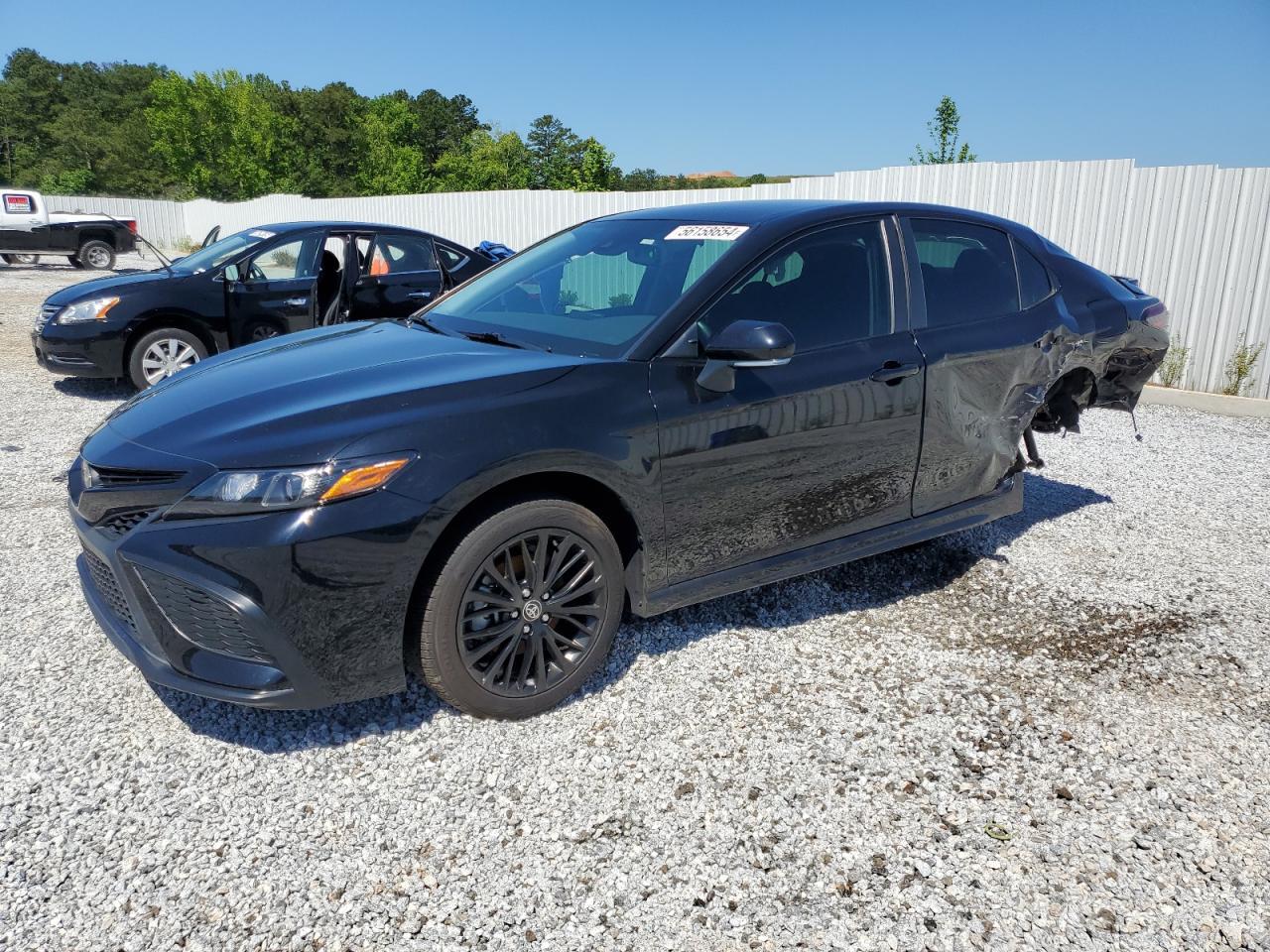 2021 Toyota Camry Se - zdjęcie główne