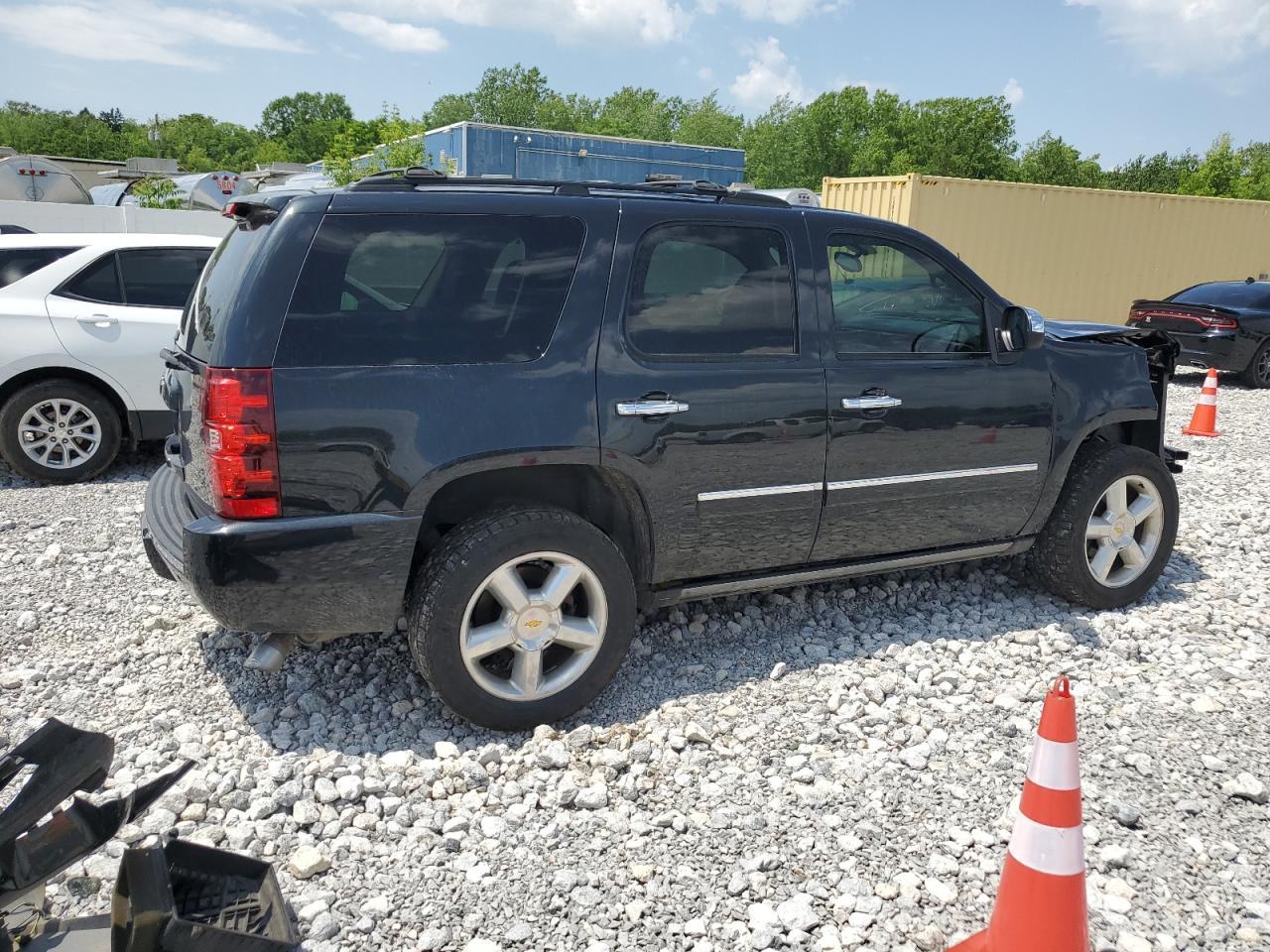 2013 Chevrolet Tahoe C1500 Ltz - zdjęcie 3