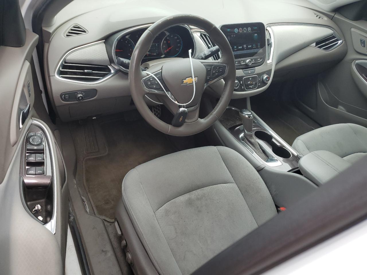 2017 Chevrolet Malibu Lt - zdjęcie 8