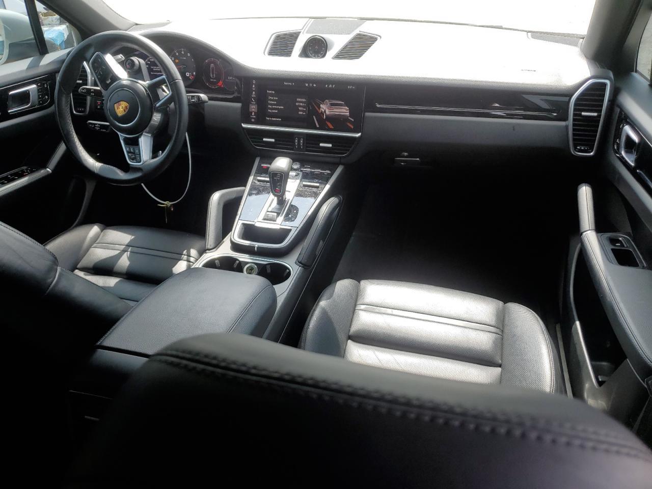 2021 Porsche Cayenne Coupe - zdjęcie 8