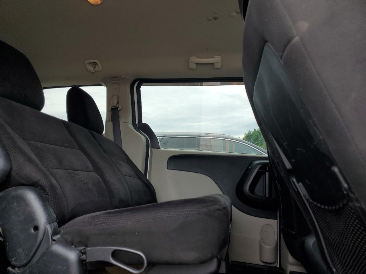 2015 Dodge Grand Caravan Se - zdjęcie 11