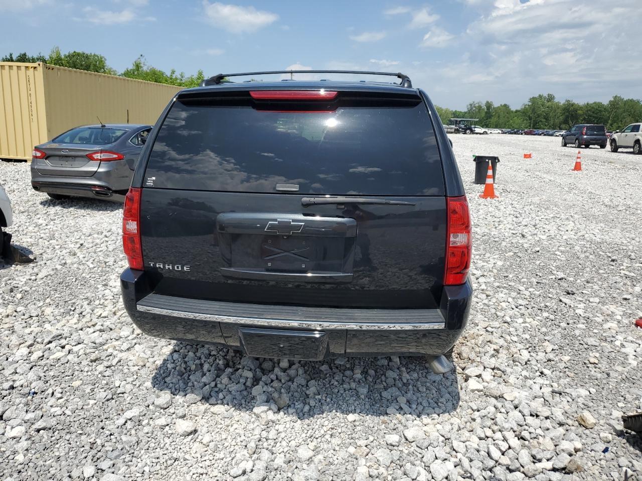 2013 Chevrolet Tahoe C1500 Ltz - zdjęcie 6