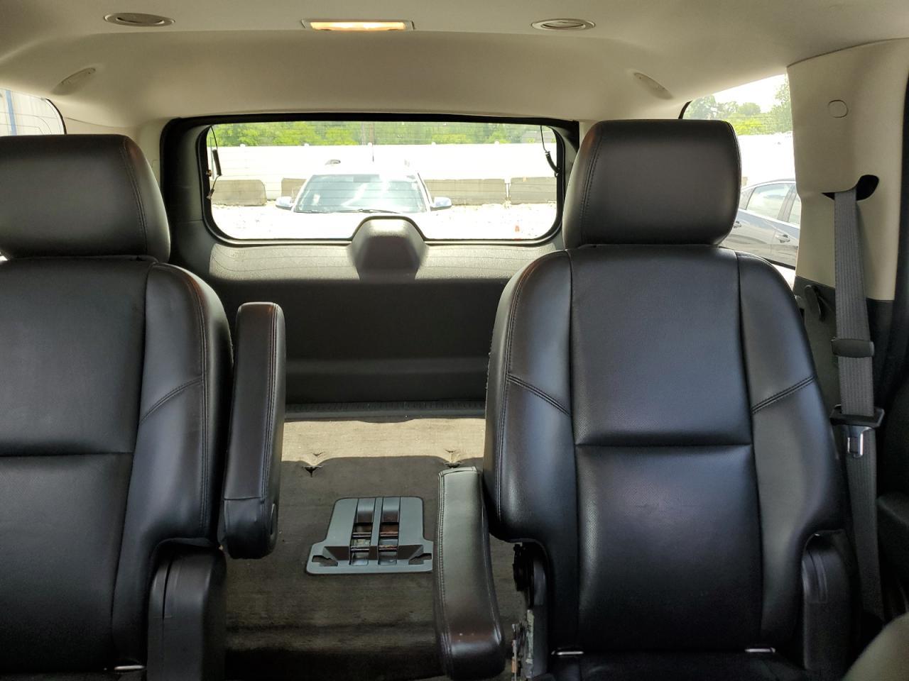 2013 Chevrolet Tahoe C1500 Ltz - zdjęcie 10