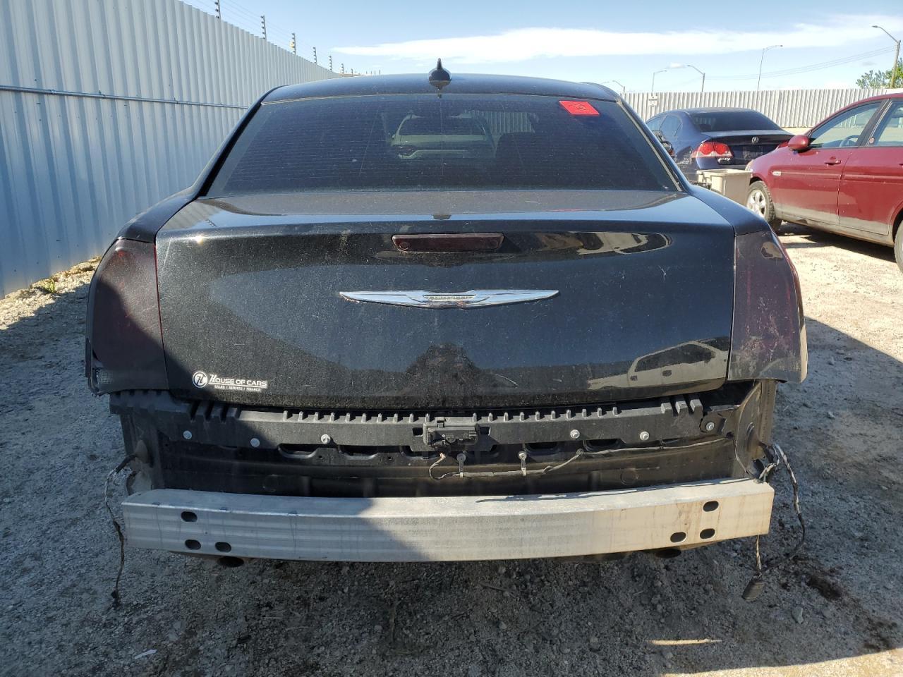 2019 Chrysler 300 S - zdjęcie 11