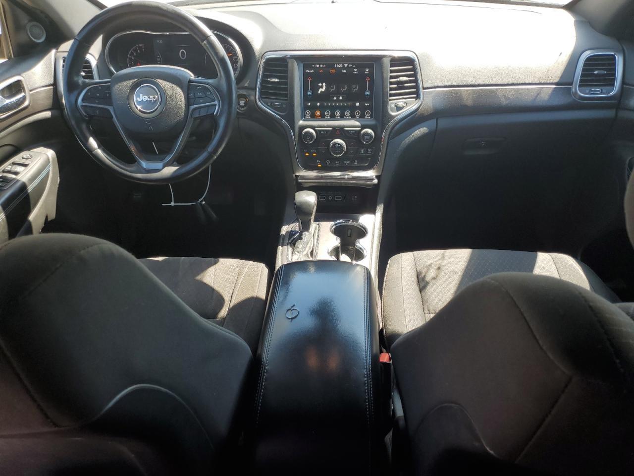 2018 Jeep Grand Cherokee Laredo - zdjęcie 8