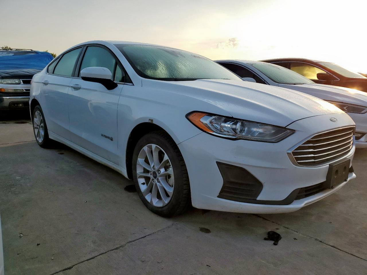 2019 Ford Fusion Se - zdjęcie 4