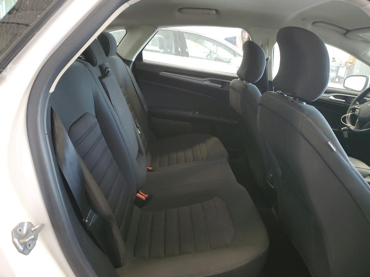 2019 Ford Fusion Se - zdjęcie 10