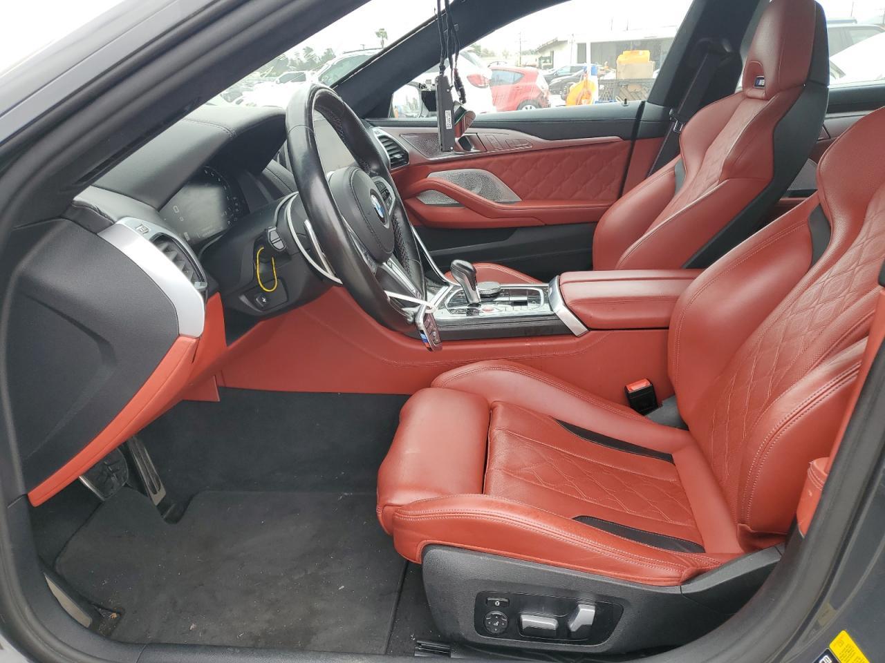 2022 BMW M8 - zdjęcie 7