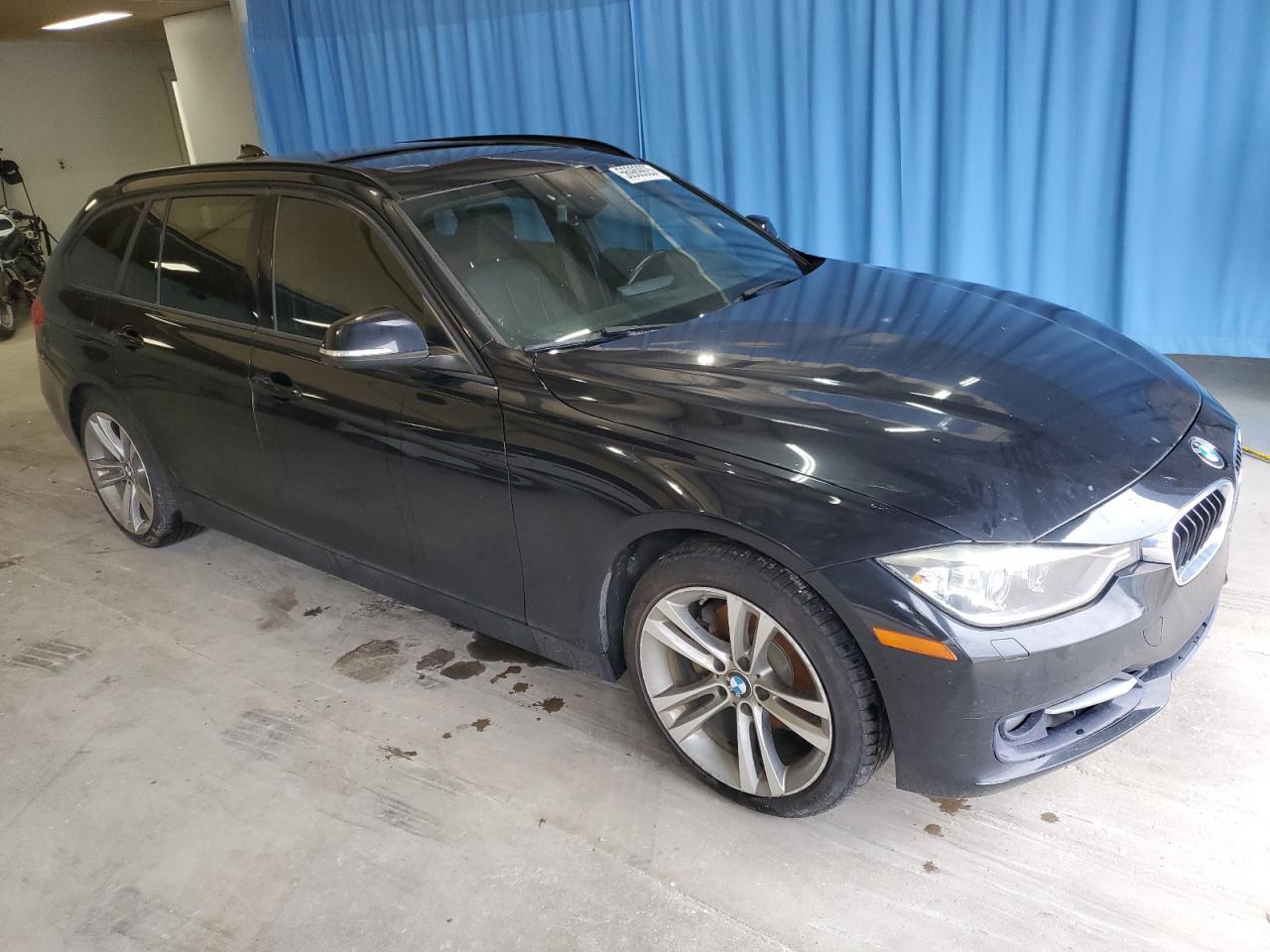 2014 BMW 328 Xi - zdjęcie 4