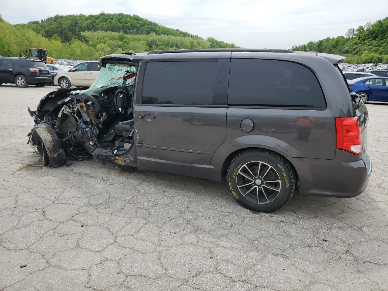 2017 Dodge Grand Caravan Gt - zdjęcie 2