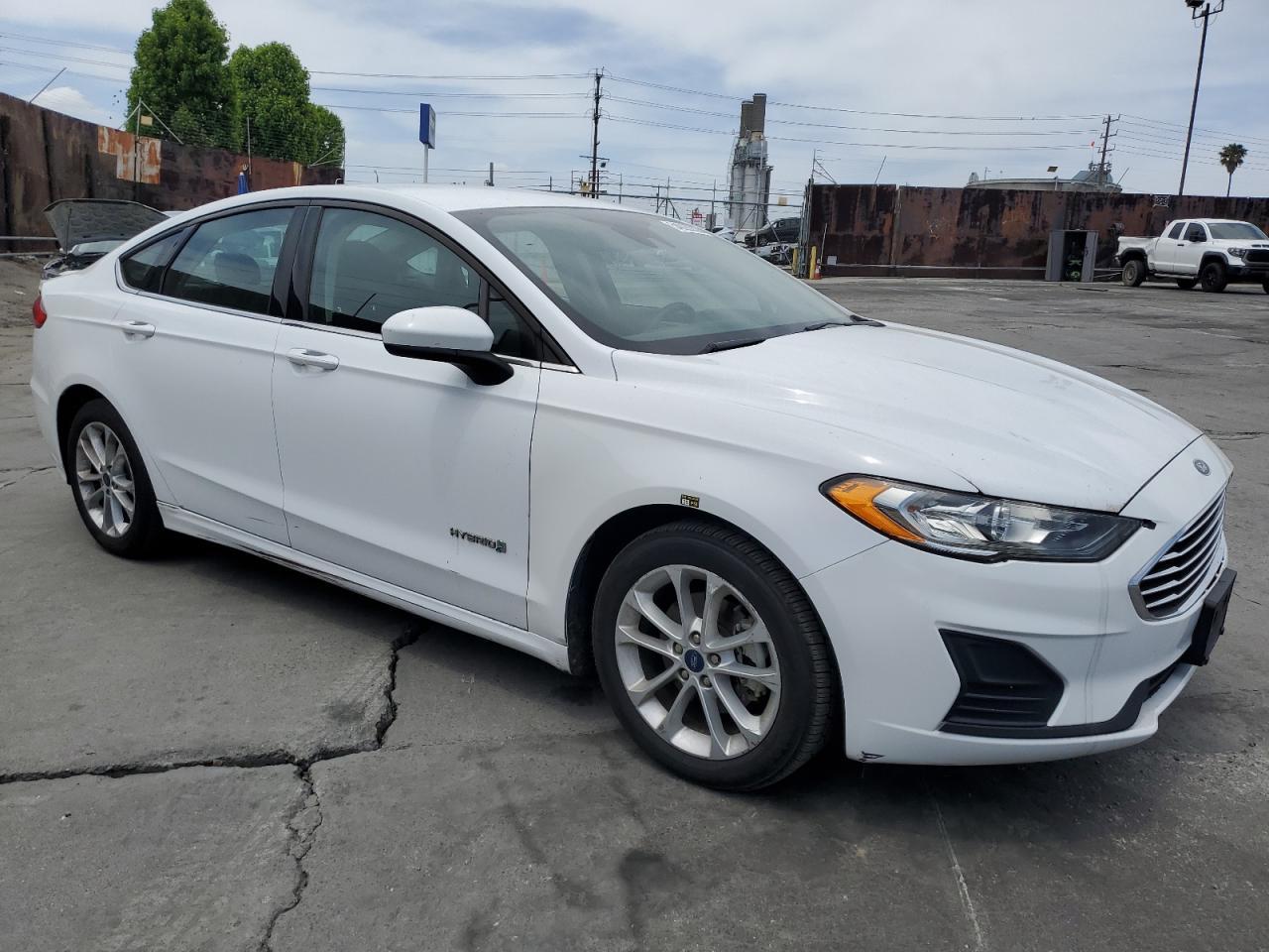 2019 Ford Fusion Se - zdjęcie 4