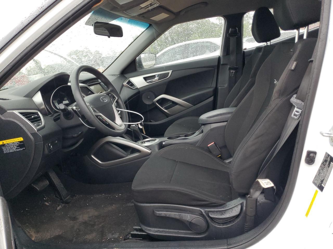 2016 Hyundai Veloster - zdjęcie 7