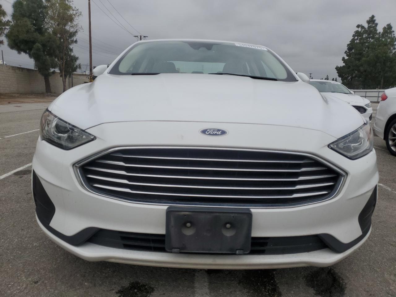 2020 Ford Fusion Se - zdjęcie 5