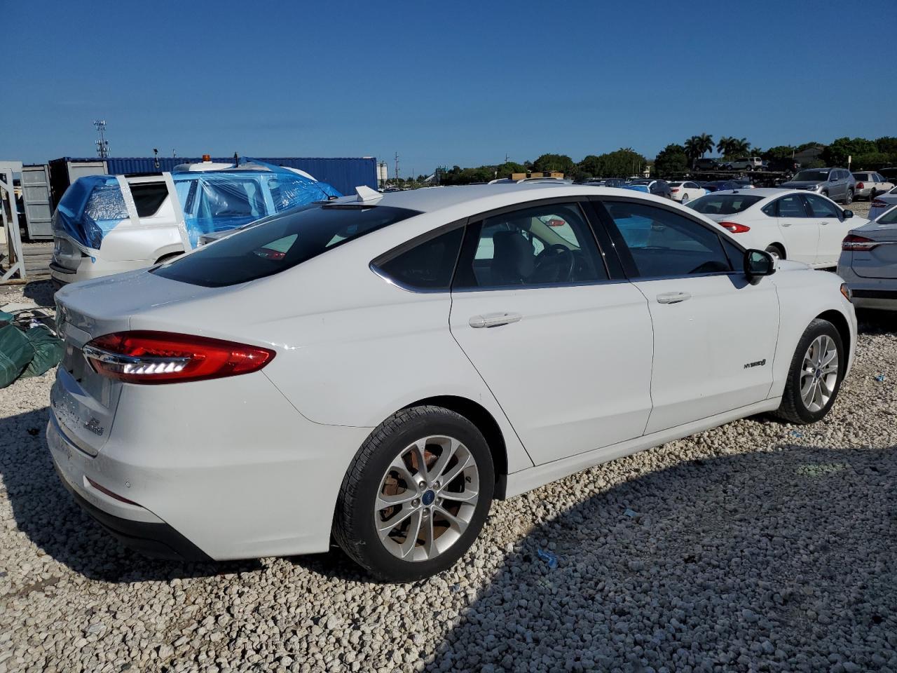 2019 Ford Fusion Se - zdjęcie 3