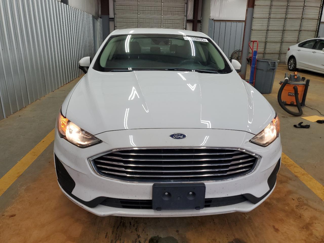 2020 Ford Fusion Se - zdjęcie 5