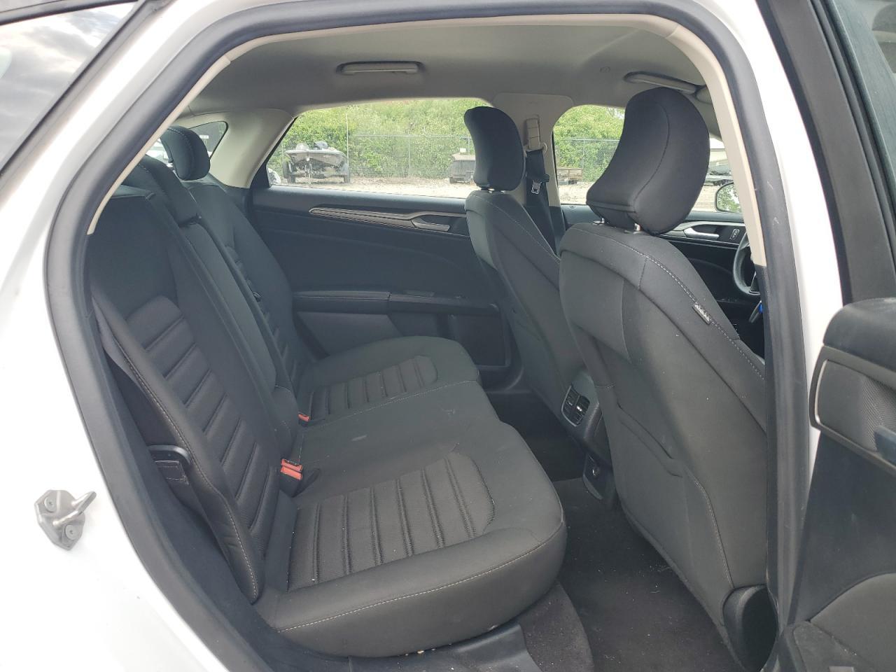 2019 Ford Fusion Se - zdjęcie 10