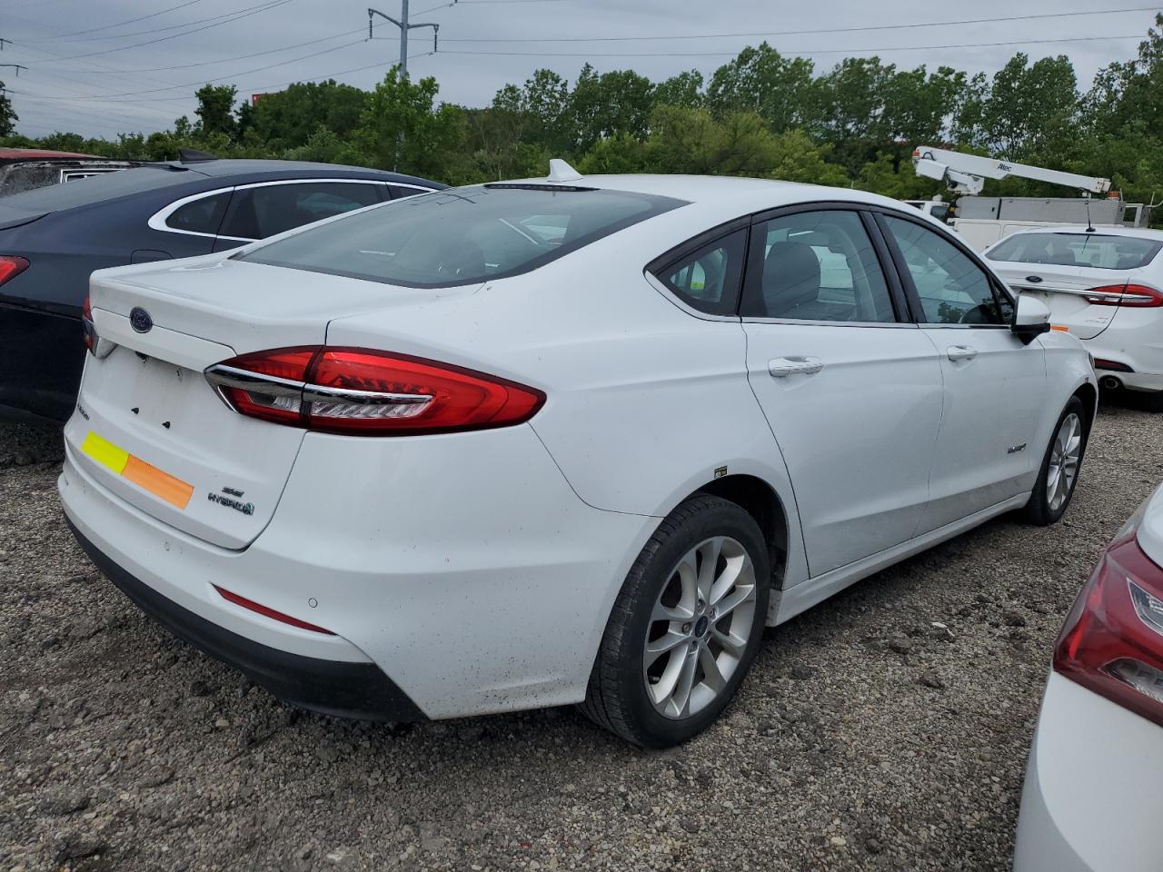 2019 Ford Fusion Se - zdjęcie 3