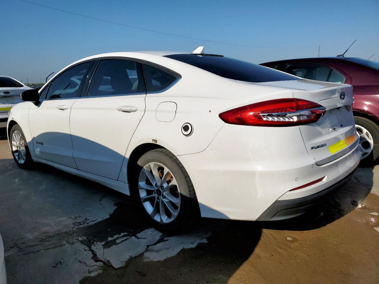 2019 Ford Fusion Se - zdjęcie 2