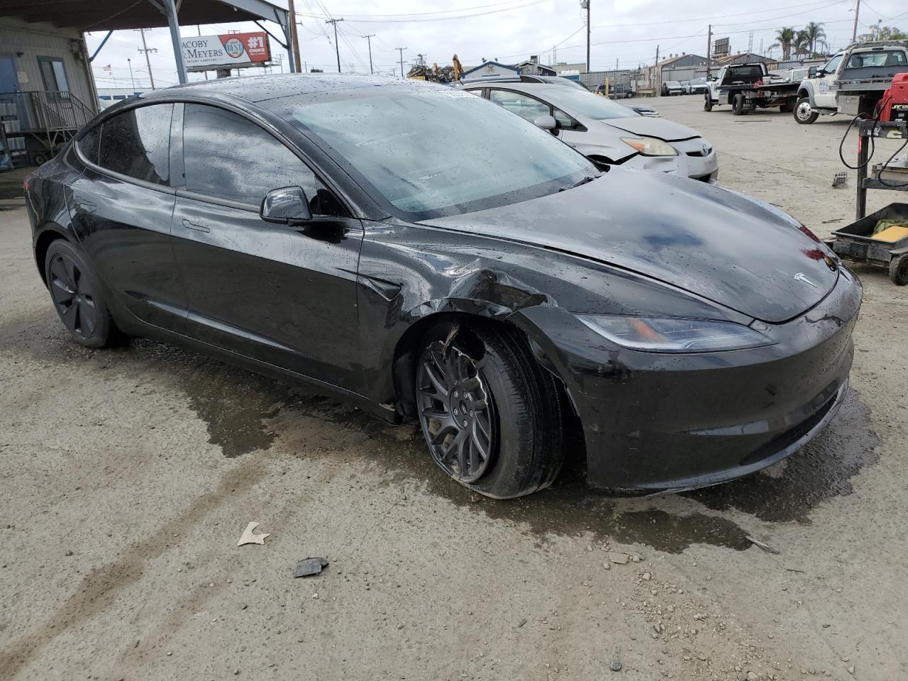 2024 Tesla Model 3 - zdjęcie 4
