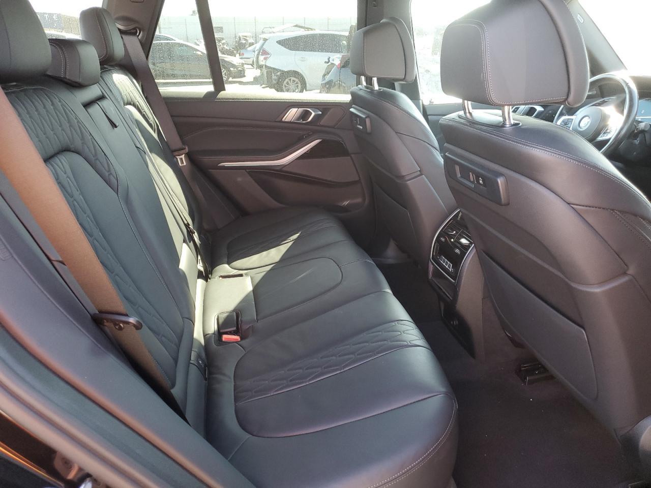 2023 BMW X5 xDrive40I - zdjęcie 11