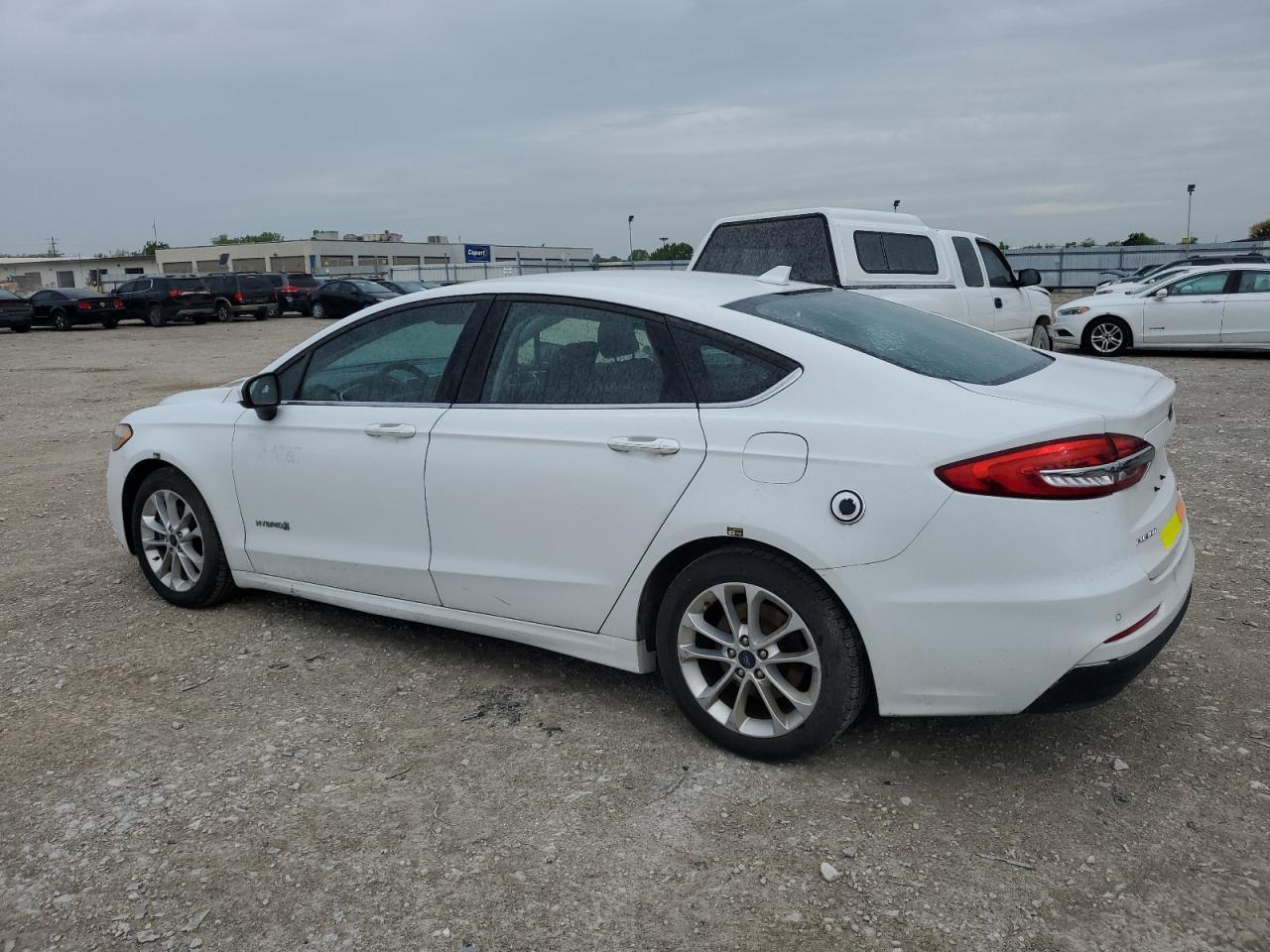2019 Ford Fusion Se - zdjęcie 2