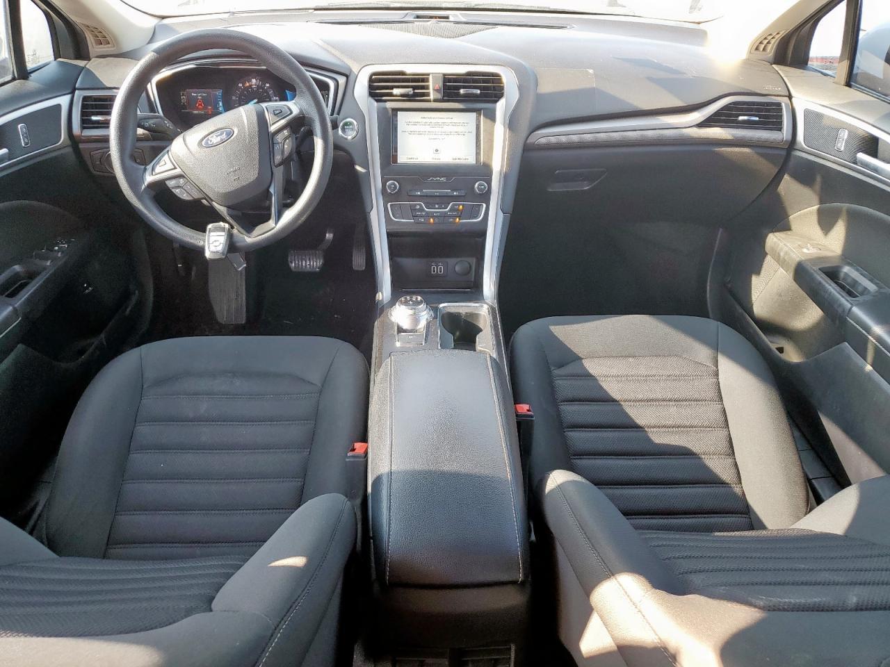 2019 Ford Fusion Se - zdjęcie 8