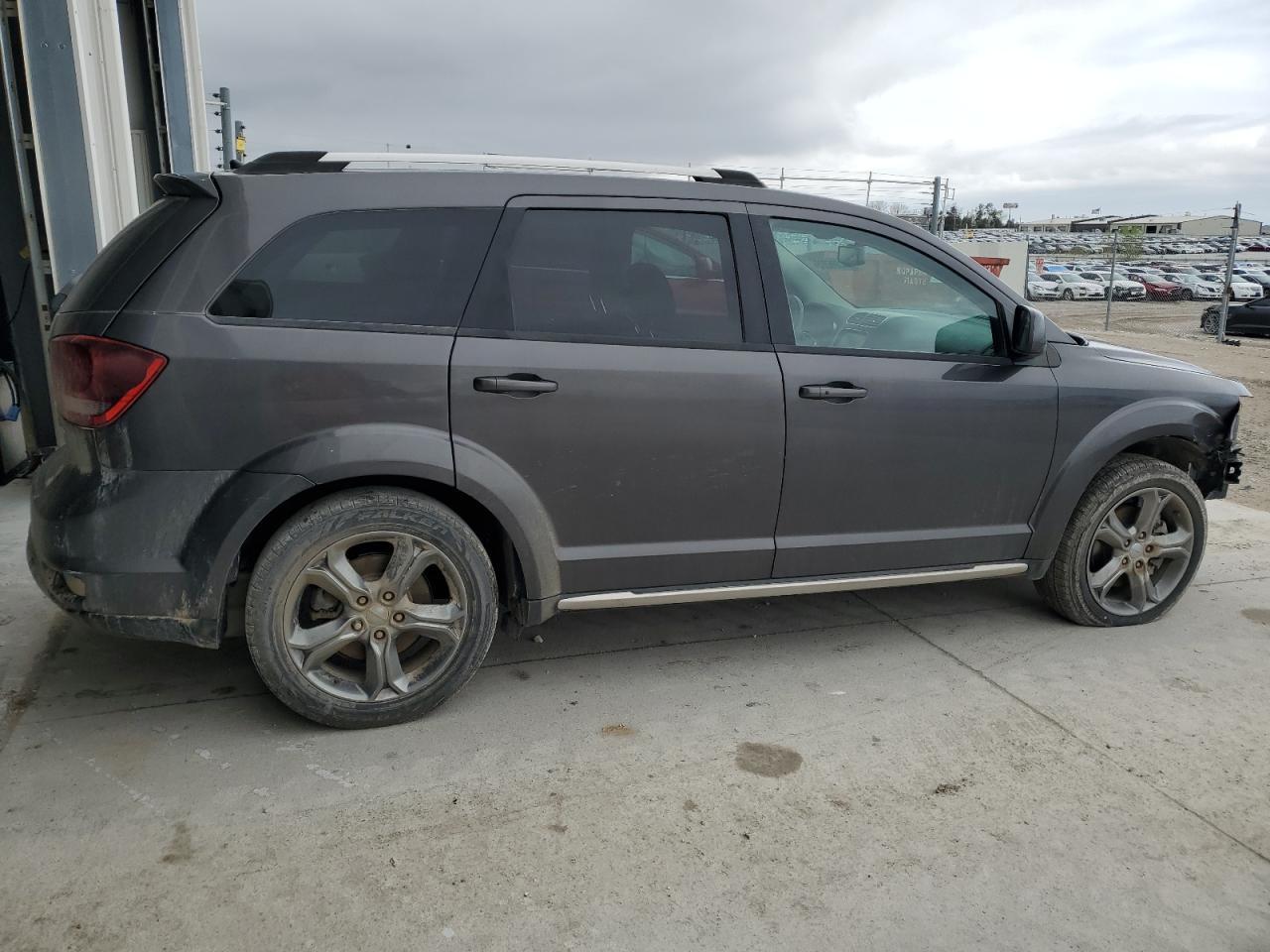 2017 Dodge Journey Crossroad - zdjęcie 3