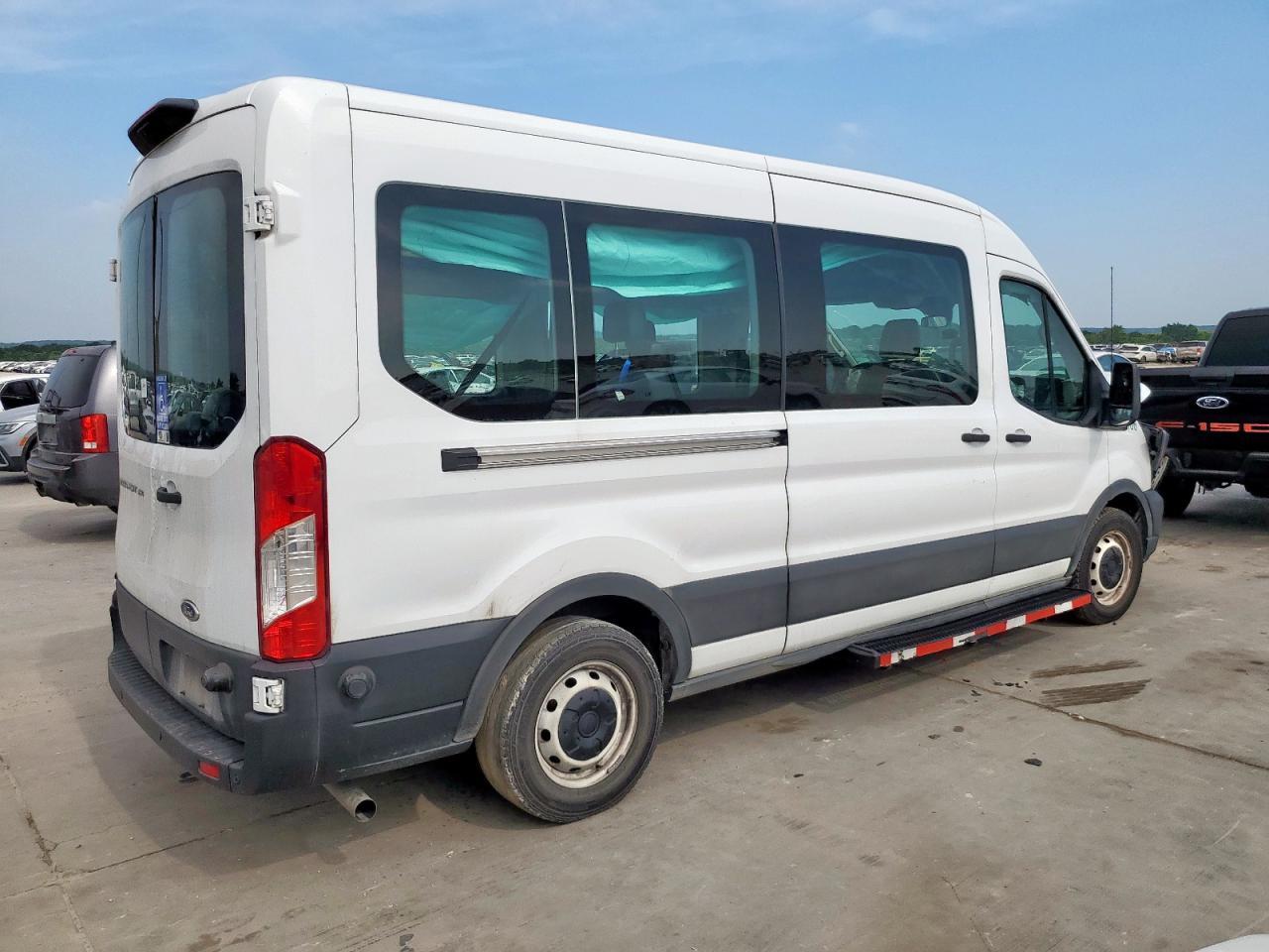 2022 Ford Transit T-350 - zdjęcie 3