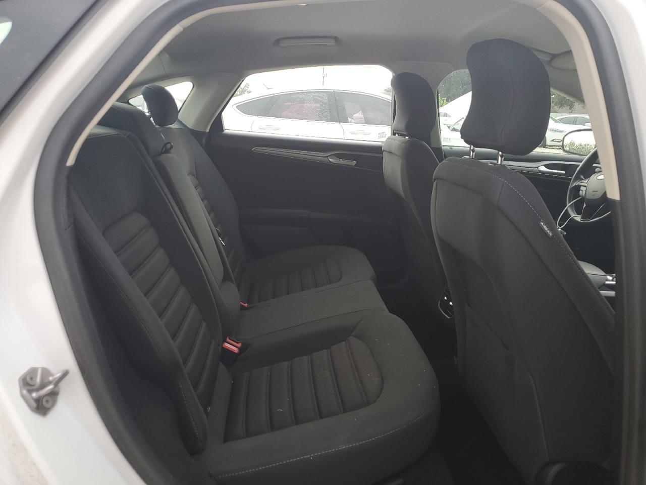 2019 Ford Fusion Se - zdjęcie 10