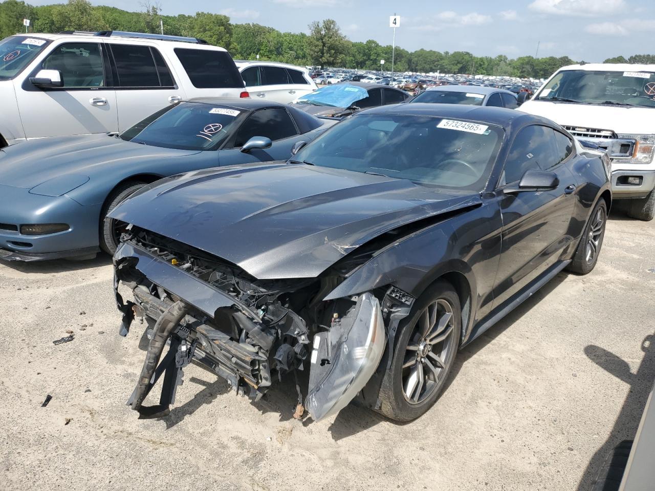 2016 Ford Mustang - zdjęcie główne