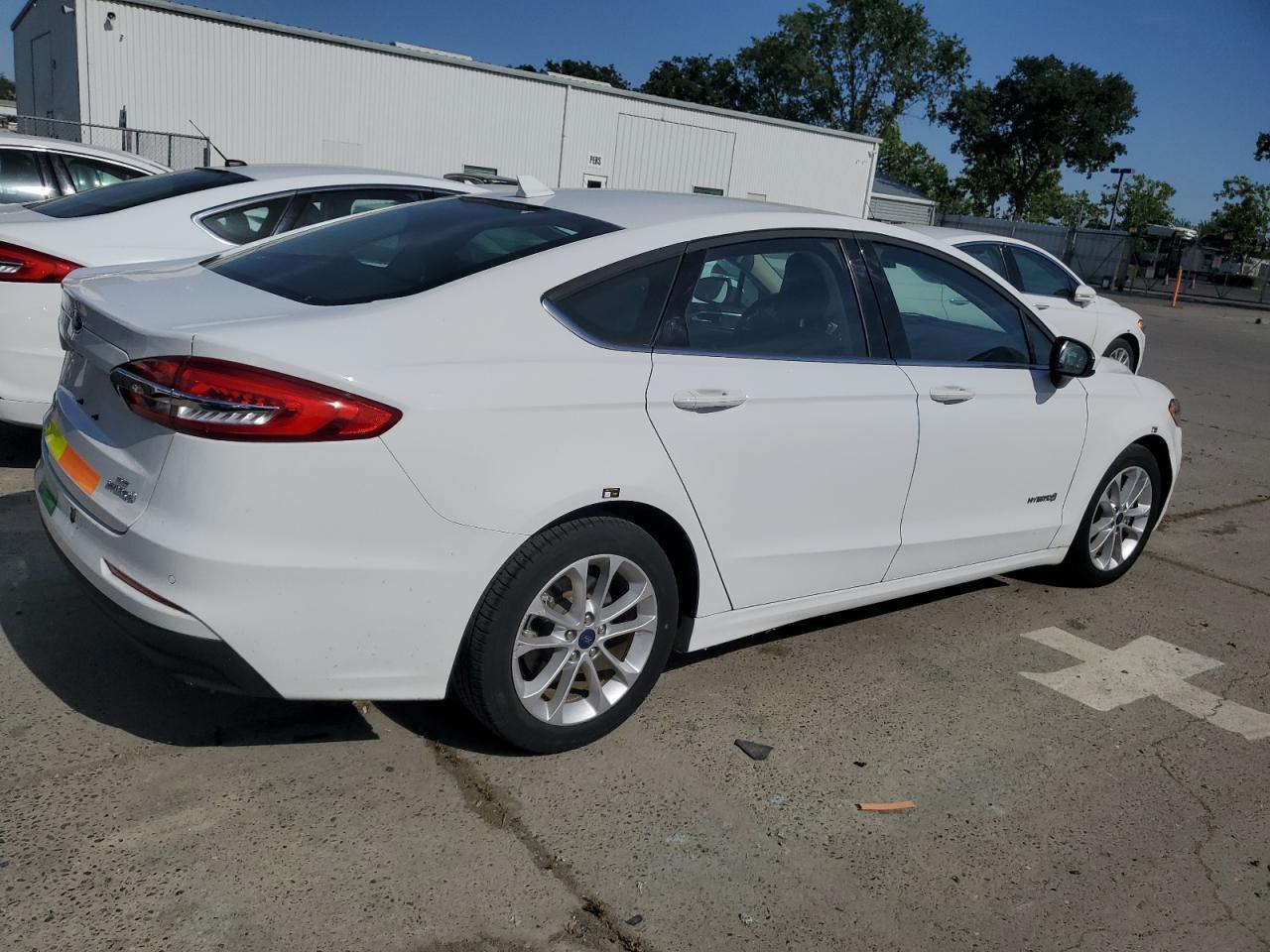 2019 Ford Fusion Se - zdjęcie 3