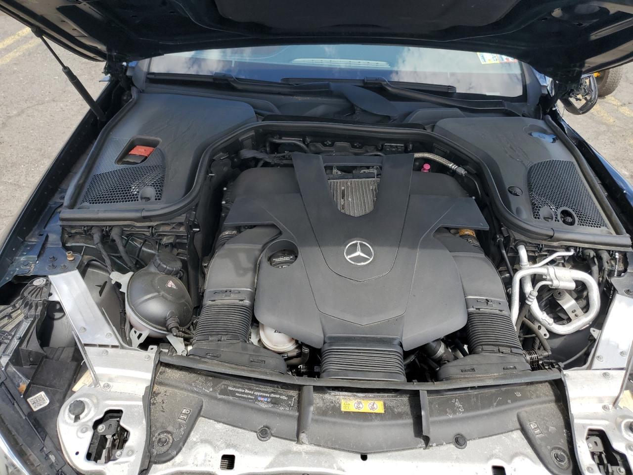 2018 Mercedes-Benz E 400 4Matic - zdjęcie 11