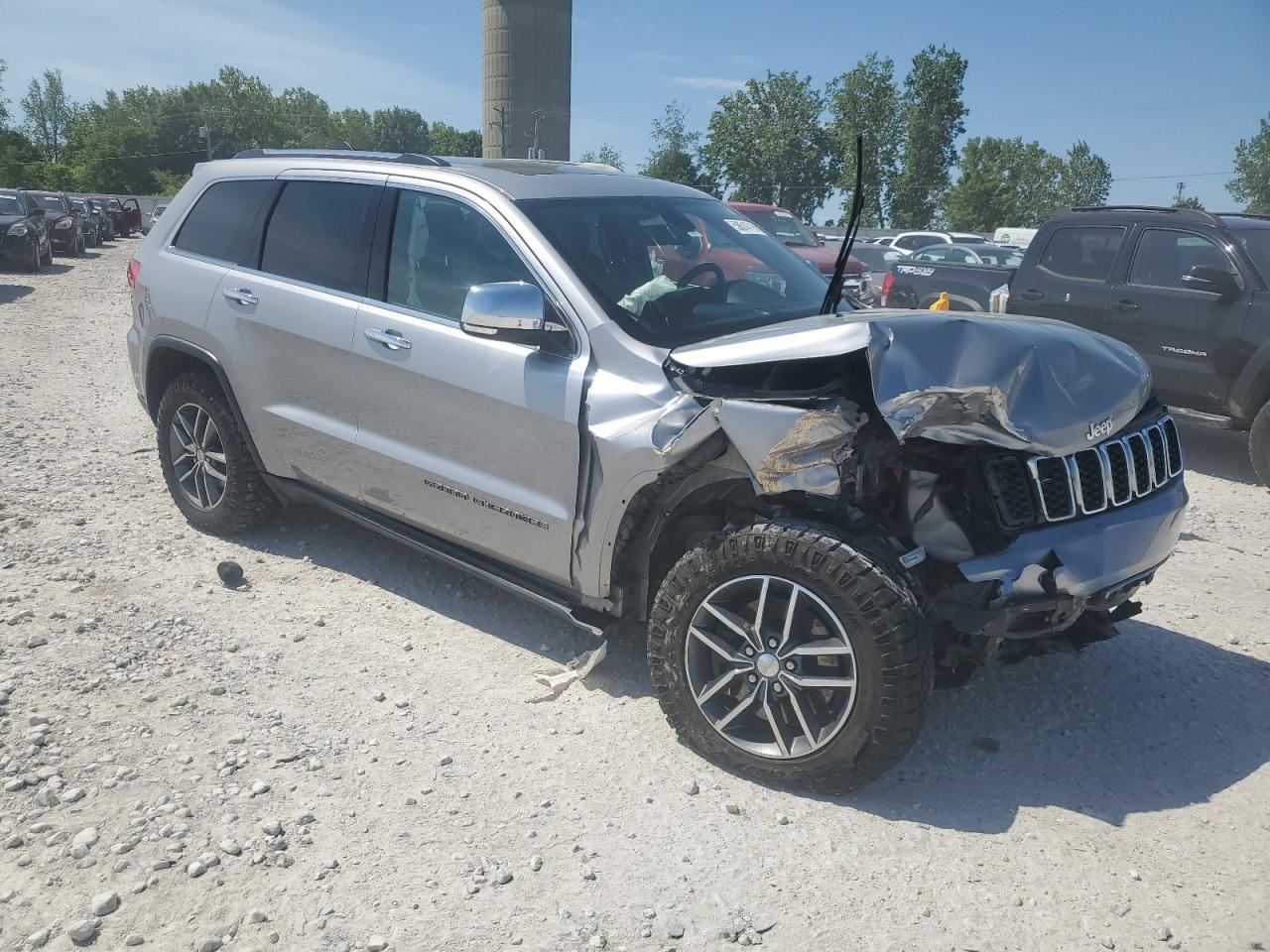 2017 Jeep Grand Cherokee Limited - zdjęcie 4