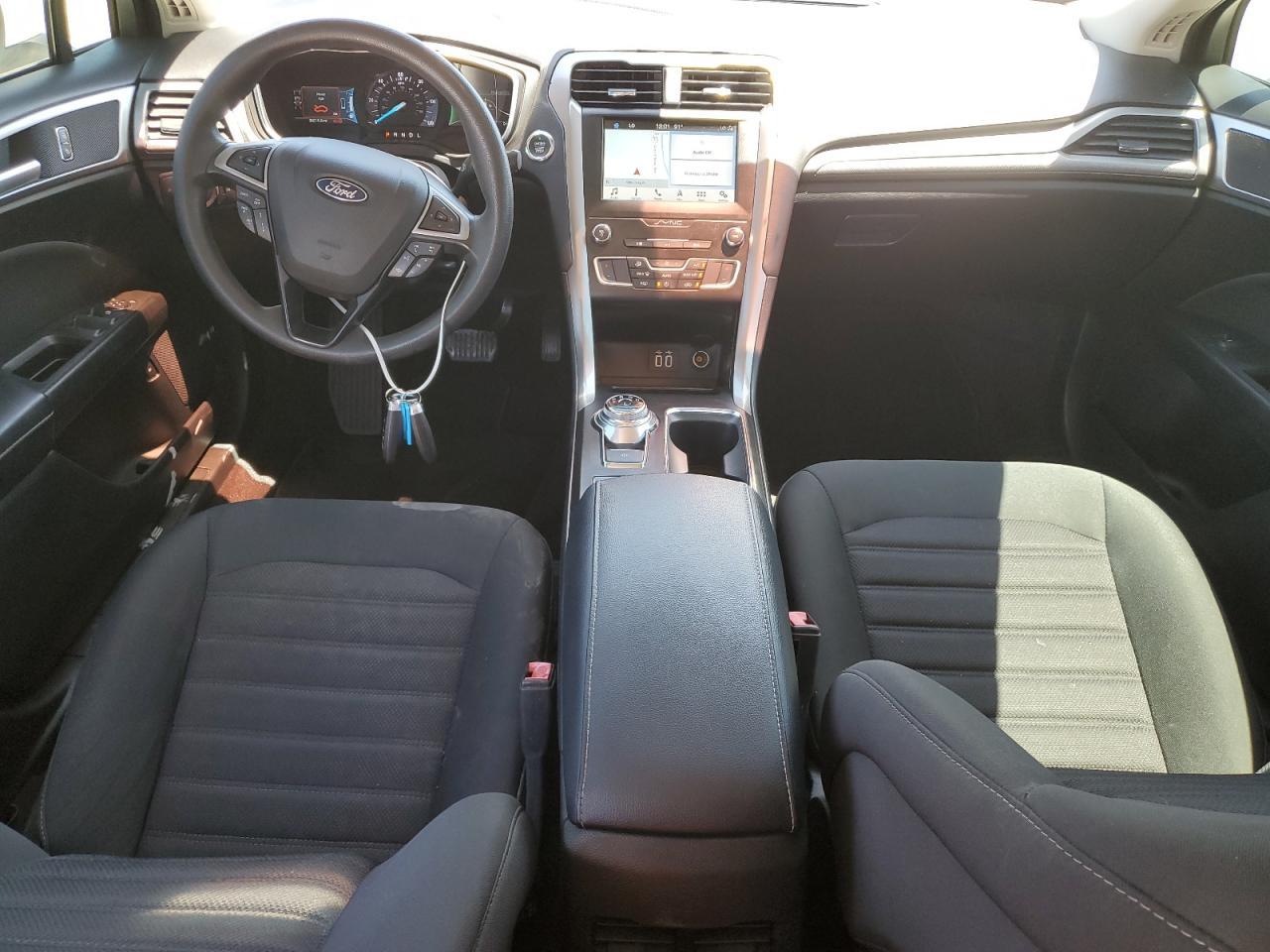 2019 Ford Fusion Se - zdjęcie 8