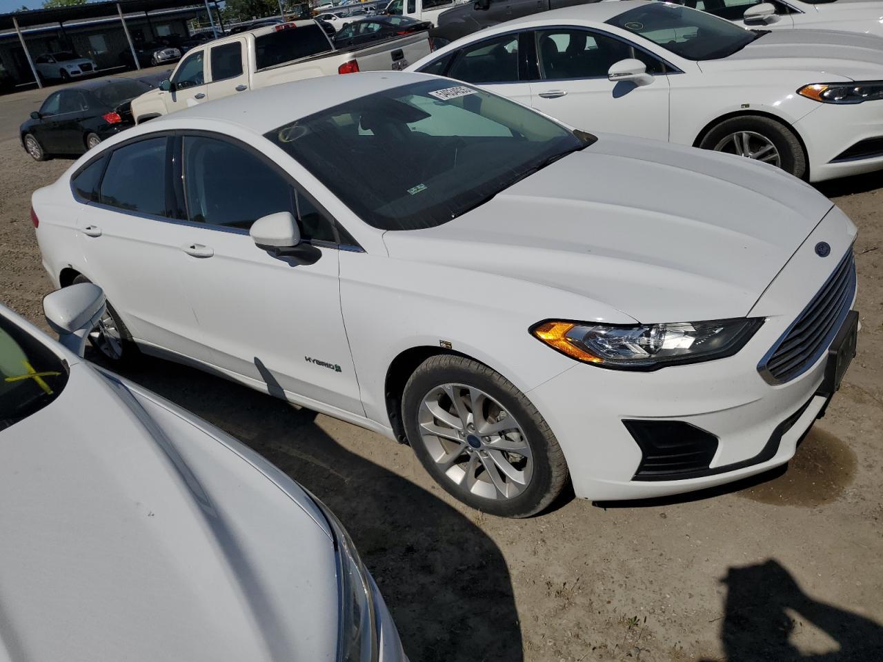 2019 Ford Fusion Se - zdjęcie 4