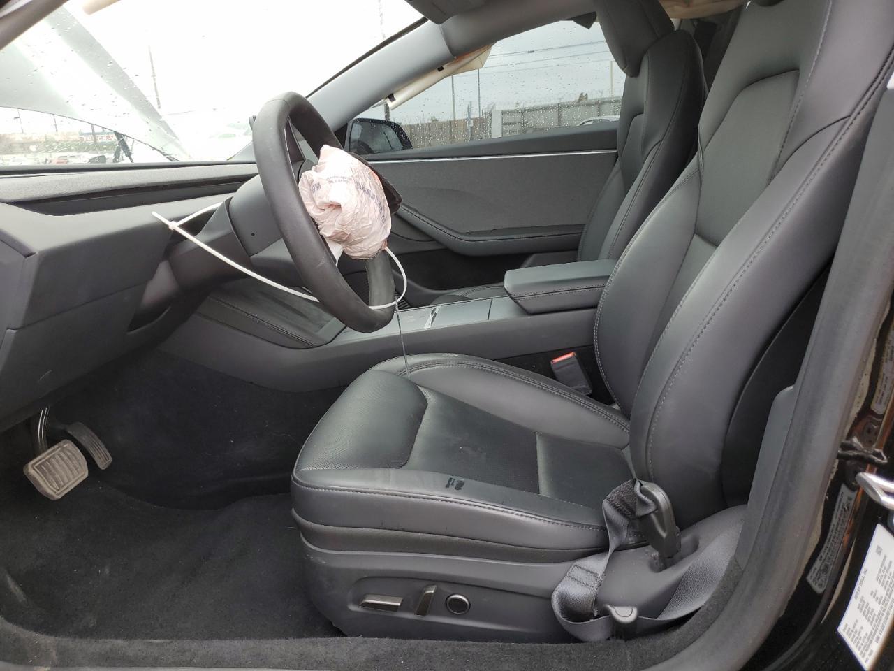 2024 Tesla Model 3 - zdjęcie 7