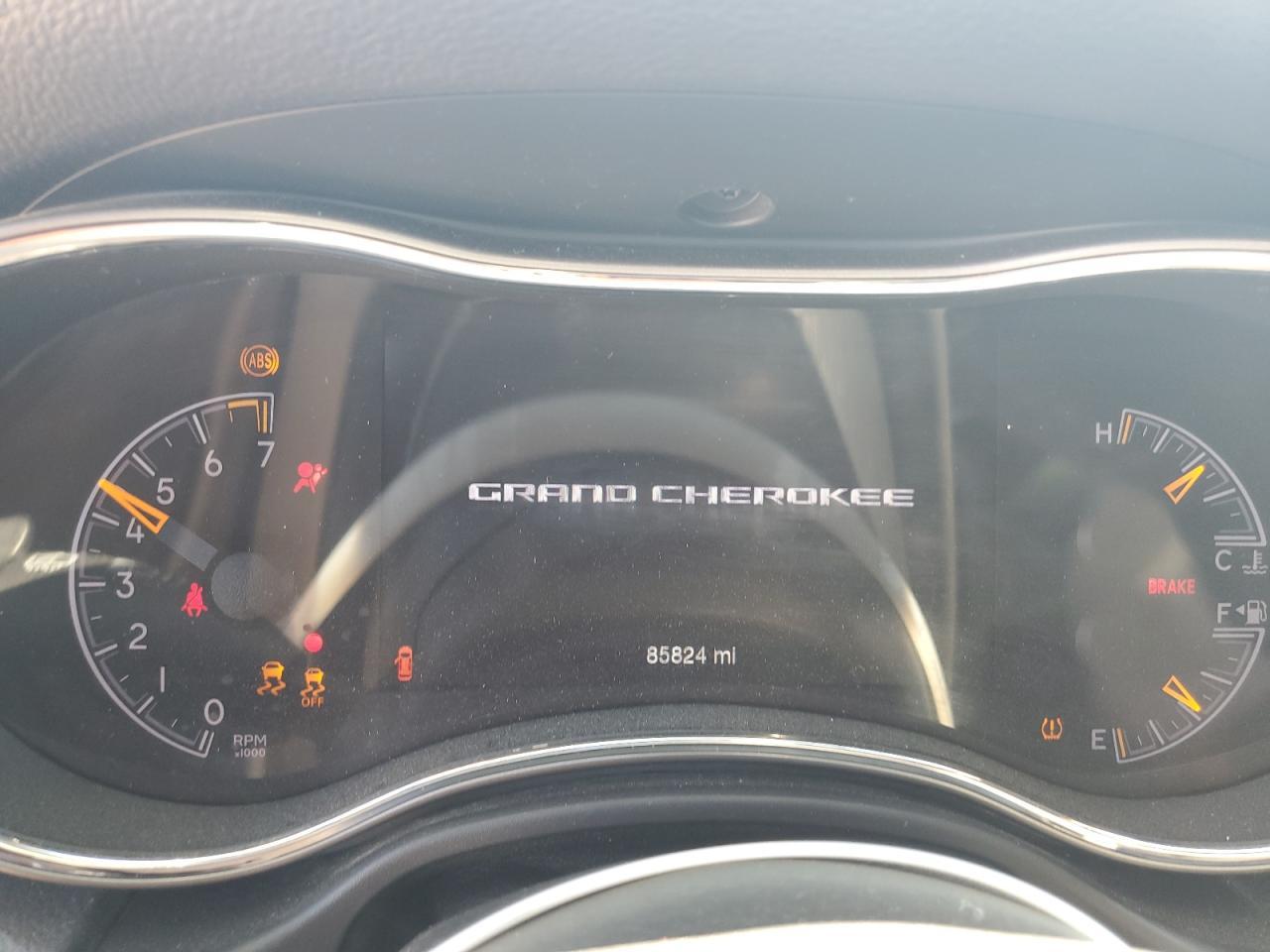 2018 Jeep Grand Cherokee Laredo - zdjęcie 9