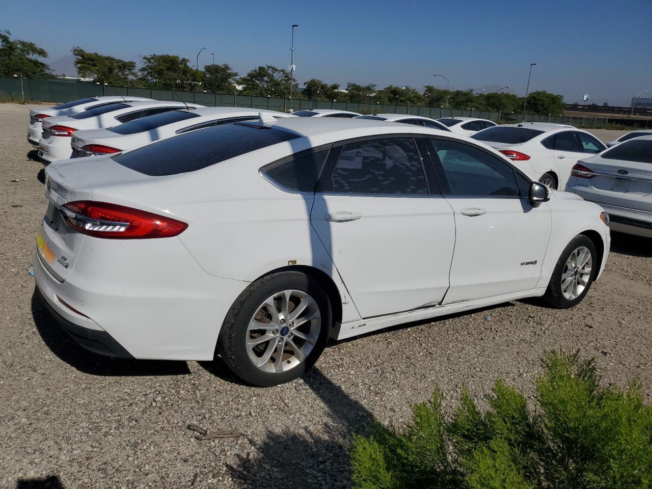 2019 Ford Fusion Se - zdjęcie 3