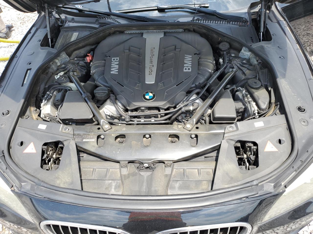 2013 BMW 745Li - zdjęcie 11