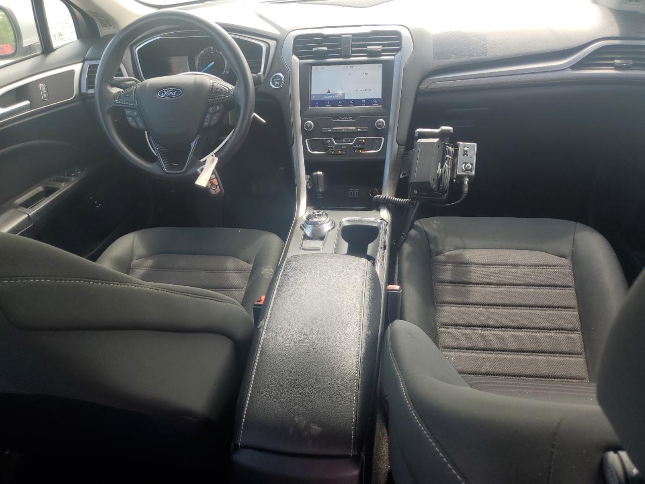 2020 Ford Fusion Se - zdjęcie 8