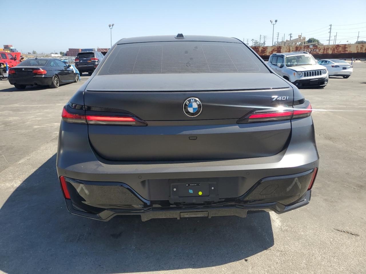 2025 BMW 740 I - zdjęcie 6